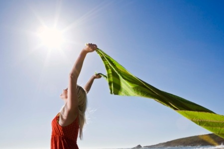 7 Healthy Gift Ideas for Your Mom This Mother's Day
